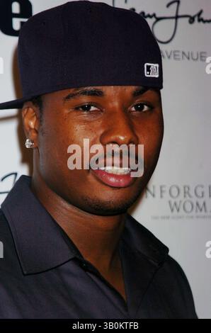 19. Oktober 2007 - New York, New York, USA - SEAN JOHN LAUNCHPARTY FÜR FRAUEN, VERANSTALTET VON CASSIE UND LAUREN LONDON. SEAN JOHN FLAGSHIP STORE, NEW YORK, NEW YORK, 19.10.2007. - QUENTIN RICHARDSON (NY KNICKS). K55207JKRON(Bild: © John Krondes/Globe Photos/ZUMAPRESS.com) Stockfoto