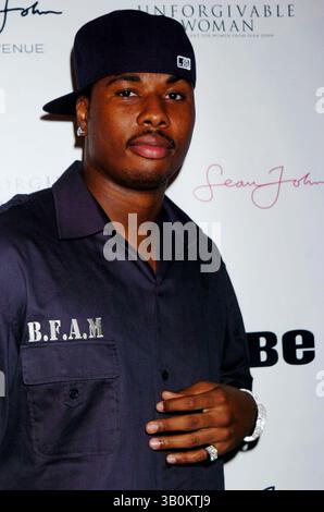 19. Oktober 2007 - New York, New York, USA - SEAN JOHN LAUNCHPARTY FÜR FRAUEN, VERANSTALTET VON CASSIE UND LAUREN LONDON. SEAN JOHN FLAGSHIP STORE, NEW YORK, NEW YORK, 19.10.2007. - QUENTIN RICHARDSON (NY KNICKS). K55207JKRON(Bild: © John Krondes/Globe Photos/ZUMAPRESS.com) Stockfoto