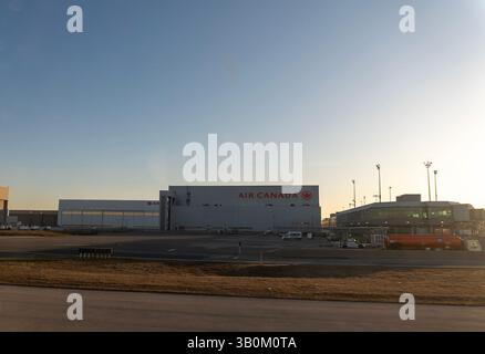 Flugzeughalter am Toronto Pearson International Airport in Ontario, Kanada Stockfoto