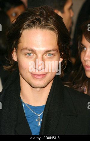10. Oktober 2005 - New York, New York, USA - PREMIERE VON ELIZABETHTOWN AUF DEM LOEWS LINCOLN SQUARE NEW YORK 10-10-2005. - 2005. GREGORY SMITH. I10112JZ(Bild: © John Zissel/Globe Photos/ZUMAPRESS.com) Stockfoto