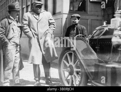 1900 – USA – Little & Jack Johnson. (Kreditbild: © BuyEnlarge/ZUMAPRESS.com) Stockfoto