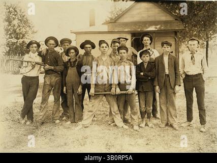 1908: US-amerikanisches Baseballteam der Glasarbeiter. (Kreditbild: © BuyEnlarge/ZUMAPRESS.com) Stockfoto