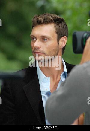 19. Mai 2005 - New York, New York, USA - I9694KBA.FOX IM VORFELD DES BOOTSHAUSES CENTRAL PARK, NEW YORK New York .5-19-2005 - - 2005.RYAN SEACREST(Foto: © Ken Babolocsay/Globe Photos/ZUMAPRESS.com) Stockfoto