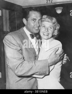 10. NOVEMBER 2010 - DORIS DAY MIT IHREM MANN MARTY MELCHER. DORISDAYRETRO. (Kreditbild: © Globe Photos/ZUMApress.com) Stockfoto