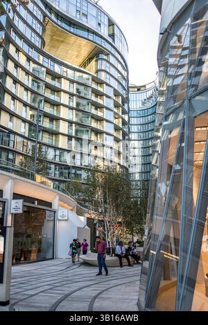 London, Großbritannien - 14. September 2023: Das Äußere der Battersea Apartments. Stockfoto