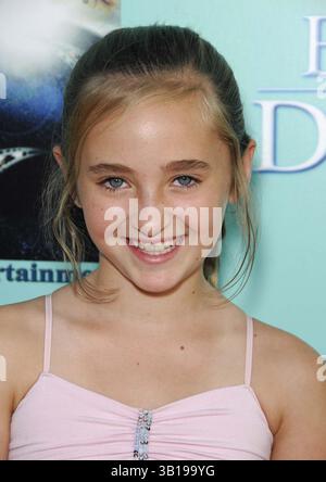 21. August 2007 - Hollywood, Kalifornien, USA - Rachel Fox während der Premiere des neuen Films AUGE DES DOLPHINS, der am 21. August 2007 im Arclight Cinema in Los Angeles stattfand. - K54213MGE(Bild: © Michael Germana/Globe Photos/ZUMAPRESS.com) Stockfoto