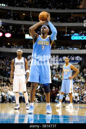 6. November 2010: Nuggets-Stürmer Al Harrington #7 auf der Freiwurflinie während eines NBA-Spiels zwischen den Denver Nuggets und den Dallas Mavericks im American Airlines Center in Dallas besiegte TX Denver Dallas 103–92(Credit Image: © Albert Pena/Cal Sport Media/ZUMApress.com) Stockfoto