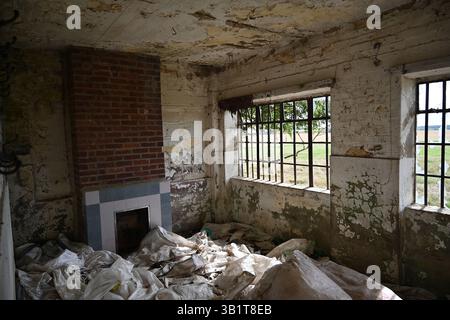 Militärflugplatz-Wachbüro des 2. Weltkriegs, Flugplatz-Kontrollturm in der Forma RAF Woolfox Lodge, Rutland Stockfoto