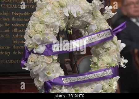 Boston, Ma, USA. April 2025. Armenier-Amerikaner und Freunde feiern den 110. Jahrestag des Völkermordes an den Armeniern durch die Türkei im Massachusetts State House. (Kreditbild: © Kenneth Martin/ZUMA Press Wire) NUR REDAKTIONELLE VERWENDUNG! Nicht für kommerzielle ZWECKE! Stockfoto