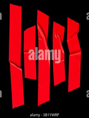 Draufsicht Set aus zerknittertem rotem Scotch-Klebeband oder Vinylklebeband in Streifen ist auf schwarzem Hintergrund mit Beschneidungspfad isoliert. Stockfoto