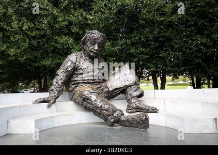 Washington, Vereinigte Staaten von Amerika - 12. September 2023: Albert Einstein Monument in Washington, Vereinigte Staaten von Amerika Stockfoto