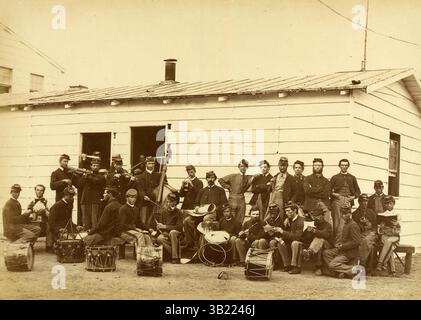 26. April 1865: Washington D.C., USA: Drum Corps des 10. Veteran Reserve Corps. (Kreditbild: © BuyEnlarge/ZUMAPRESS.com) Stockfoto