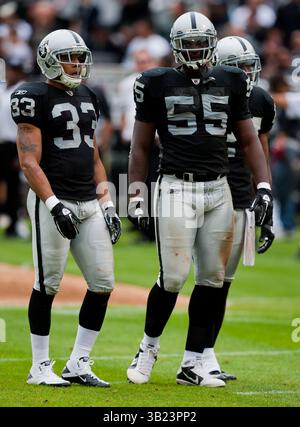 19. September 2010: Linebacker Rolando McClain (55) der Oakland Raiders im Oakland-Alameda County Coliseum in Oakland, CA. Die Raiders besiegten die Rams mit 16:14. Damon Tarver/CSM(Bild: © Damon Tarver/Cal Sport Media/ZUMApress.com) Stockfoto