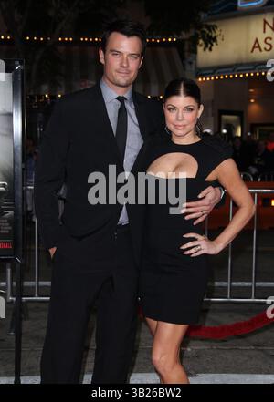 9. Dezember 2009: Westwood, Kalifornien, USA: Schauspieler JOSH DUHAMEL und Sänger STACY „FERGIE“ FERGUSON kommen zu den „Nine“ Los Angeles Screening im Mann Village Theatre. (Foto: © Lisa O'Connor/ZUMA Press) Stockfoto