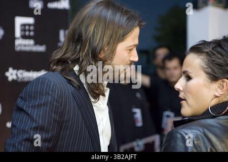 17. August 2009 – Mexiko-Stadt, Mexiko – Schauspieler DIEGO LUNA nimmt am 17. August 2009 an einer Pressekonferenz Teil, um den Film „Just Walking“ im W Hotel zu präsentieren. (Kreditbild: © Carlos Tischler/ZUMA Press) Stockfoto