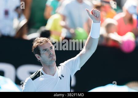 21. Januar 2016: Andy Murray aus Großbritannien feiert den Sieg eines Spiels der 2. Runde gegen Sam Groth aus Australien am vierten Tag des Australian Open Grand Slam Tennis Turniers 2016 im Melbourne Park in Australien. Andy Murray gewann 60 64 61 Sydney Low/Cal Sport Media (Bild: © Sydney Low/CSM via ZUMA Wire) Stockfoto