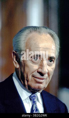 April 2014 - Washington, District of Columbia, Vereinigte Staaten von Amerika - Washington, DC. 1995.Shimin Peres Prime Miniter of Israel..Credit: Mark Reinstein (Kreditbild: © Mark Reinstein Via ZUMA Wire) Stockfoto