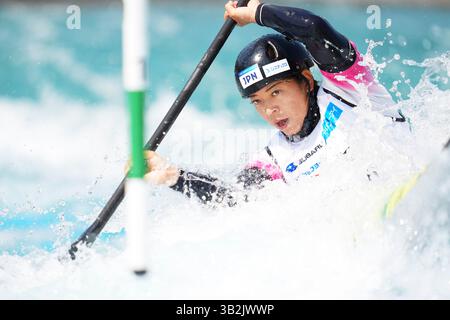 Canoe Slalom Centre, Tokio, Japan. April 2025. Aki Yazawa, 27. APRIL 2025 - Kanu Slalom: 2025 Kanu Slalom Japan nationale Kandidatenauswahl für Frauen K-1 im Canoe Slalom Centre, Tokio, Japan. Quelle: AFLO SPORT/Alamy Live News Stockfoto