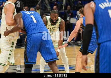 Orlando, Florida, USA, 27. April 2025, Bostoner Celtics Wache Jaylen Brown #7 im Kia Center. (Foto: Marty Jean-Louis/Alamy Live News Stockfoto