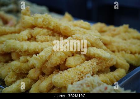 Köstlich gebratene koreanische Tintenfisch-Krapfen. Stockfoto