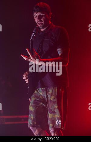 28. November 2015 - San Antonio, Texas, USA - Parkway Drive tritt im Aztec Theatre in San Antonio, Tx auf (28.11.15). Foto von LUKE KILPATRICK. (Bild: © Michael Mullenix via ZUMA Wire) Stockfoto