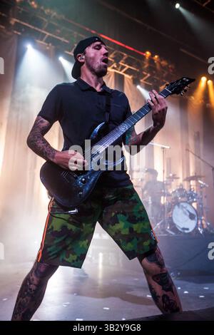 28. November 2015 - San Antonio, Texas, USA - Parkway Drive tritt im Aztec Theatre in San Antonio, Tx auf (28.11.15). Foto von LUKE KILPATRICK. (Bild: © Michael Mullenix via ZUMA Wire) Stockfoto
