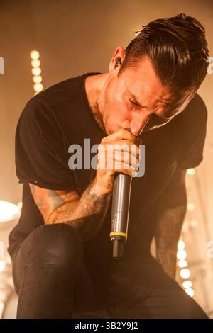 28. November 2015 - San Antonio, Texas, USA - Parkway Drive tritt im Aztec Theatre in San Antonio, Tx auf (28.11.15). Foto von WINSTON MCCALL. (Bild: © Michael Mullenix via ZUMA Wire) Stockfoto