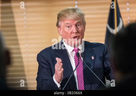 15. Februar 2016: Hanahan, SOUTH CAROLINA, Vereinigte Staaten von Amerika, republikanischer Präsidentschaftskandidat Donald Trump während einer Pressekonferenz am 15. Februar 2016 in Hanahan, South Carolina. (Bild: © Richard Ellis Via ZUMA Wire) Stockfoto