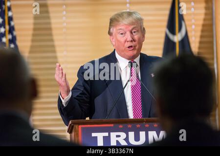 15. Februar 2016: Hanahan, SOUTH CAROLINA, Vereinigte Staaten von Amerika, republikanischer Präsidentschaftskandidat Donald Trump während einer Pressekonferenz am 15. Februar 2016 in Hanahan, South Carolina. (Bild: © Richard Ellis Via ZUMA Wire) Stockfoto