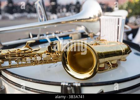 25. Januar 2018 - Neu-Delhi, Indien - Indische Armee in Rajpath in der Nähe von President’s Estate als zweitgrößtes demokratisches Land der Welt bereiten sich Indien auf ihre Feierlichkeiten zum 69. Tag der Republik am kommenden Freitag, den 26. Januar, vor. Aus diesem Anlass haben die Führer des Verbandes südostasiatischer Nationen (ASEAN) aus Thailand, Vietnam, Indonesien, Malaysia, den Philippinen, Singapur, Myanmar, Kambodscha, Laos und Brunei - werden Gastgeber sein, wurden eingeladen, Teil dieser Feierlichkeiten zu sein. (Bild: © Sauvik Acharyya Via ZUMA Wire) Stockfoto