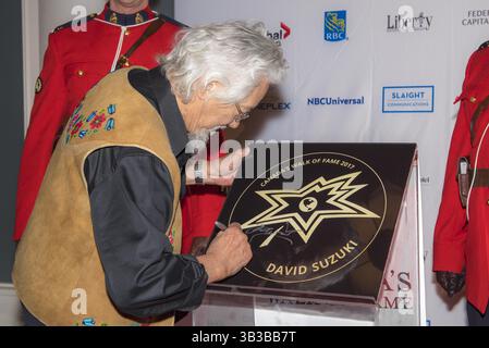 15. November 2017 – Toronto, Ontario, Kanada – David Suzuki nimmt am 15. November 2017 am Canada's Walk of Fame im Liberty Grand in 2017 Toronto, Kanada Teil (Bild: © Angel Marchini via ZUMA Wire) Stockfoto