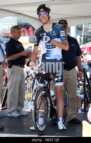 22. Mai 2010: Andy Schleck vom Team Saxo Bank macht sich bereit, während der 7. Etappe der Amgen Tour of California sein Zeitfahren durch Los Angeles zu fahren. Andy belegte den 22. Platz mit einer Zeit von 00,44'16''. (Bild: © Brandon Parry via ZUMA Wire) Stockfoto