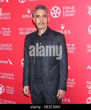 New York City, USA. April 2025. John Turturro nahm am 28. April 2025 an der 50. Chaplin Award Gala in der Alice Tully Hall in New York City Teil © Steven Bergman/AFF-USA.COM Credit: AFF/Alamy Live News Stockfoto