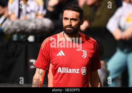 Juventus’ Torhüter Carlo Pinsoglio während des Spiels der Serie A zwischen Juventus FC und AC Monza im Allianz Stadium am 27. April 2025 in Turin. Stockfoto