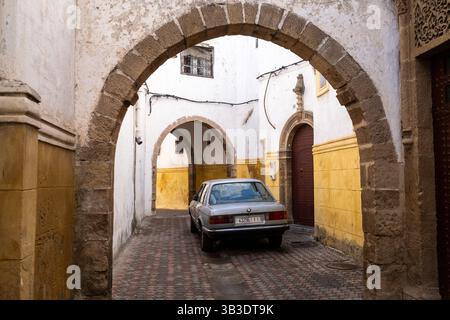 Neue Medina des Habous-Bezirks in Casablanca in Marokko am 14. Oktober 2023. Casablanca ist die sich entwickelnde Wirtschaftshauptstadt Marokkos und der Maghreb Stockfoto