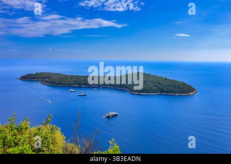 Blick auf die Insel Lokrum in der Nähe von Dubrovnik, Kroatien Stockfoto