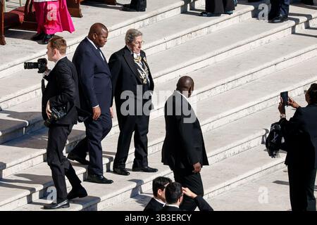 Rom, Italien. April 2025. Vatikanstadt: Während der Beerdigung des Heiligen Vaters Franziskus, Petersplatz, Vatikanstadt, Rom, Italien Francesco Farina/SPP (FRANCESCO FARINA/SPP) Credit: SPP Sport Pressefoto. /Alamy Live News Stockfoto