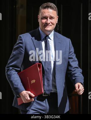 London, Großbritannien. April 2025. Wes Streeting, Staatssekretär für Gesundheit und Soziales. Die Minister nehmen an der Kabinettssitzung der Regierung in Downing Street, London, UK, Teil. Credit: Imageplotter/Alamy Live News Stockfoto