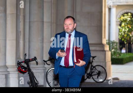London, England, Großbritannien. April 2025. IAN MURRAY, Staatssekretär für Schottland, kommt zur Kabinettssitzung. (Kreditbild: © Tayfun Salci/ZUMA Press Wire) NUR REDAKTIONELLE VERWENDUNG! Nicht für kommerzielle ZWECKE! Quelle: ZUMA Press, Inc./Alamy Live News Stockfoto
