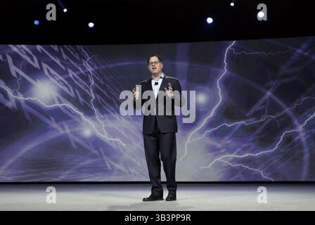 Oktober 2015 - Austin, Texas, USA - AUSTIN, TEXAS - 21. OKTOBER 2015 - Michael Dell, Gründer und CEO von Dell Inc., spricht am 21. Oktober 2015 auf der Dell World 2015 Technology Conference in Austin, Texas. (Kreditbild: © Erich Schlegel via ZUMA Wire) Stockfoto