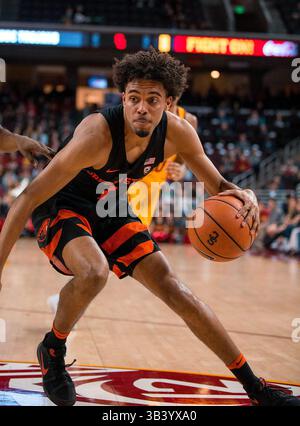 17. Februar 2018 Los Angeles, CA. Oregon State Guard (1) Stephen Thompson Jr. fährt während des Spiels zwischen den Oregon State Beavers gegen die USC Trojans im Galen Center in Los Angeles, Kalifornien, zum Korb. USC besiegte Oregon State 72–59..(obligatorischer Kredit: Juan Lainez / MarinMedia / Cal Sport Media)(Kredit-Bild: &Copy; Juan Lainez / Marinmedia / CSM/CSM via ZUMA Wire) Stockfoto