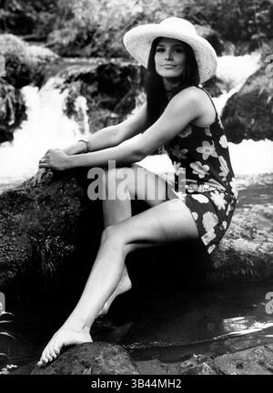 April 1973 – London, England, Vereinigtes Königreich – Vicki Dauray (Kreditbild: KEYSTONE Pictures USA/ZUMAPRESS.com) Stockfoto