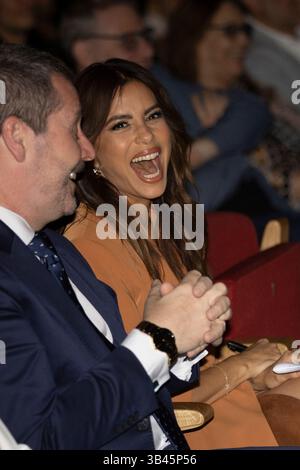 Madrid, Spanien. April 2025. Eva Longoria nimmt am Platinum Honor Award 2025 am Teatro Albeniz Teil. (Foto: Nacho Lopez/SOPA Images/SIPA USA) Credit: SIPA USA/Alamy Live News Stockfoto