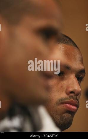 1. September 2015 - Na - Porto, 01/09/2015 - Präsentation von zwei Verstärkungen für Boavista Futebol Clube, Rivaldinho und Renato Santos, in Anwesenheit des Weltmeisters Rivaldo. (Foto: © Leonel de Castro/Global Imagens via ZUMA Press/ZUMAPRESS.com) Stockfoto