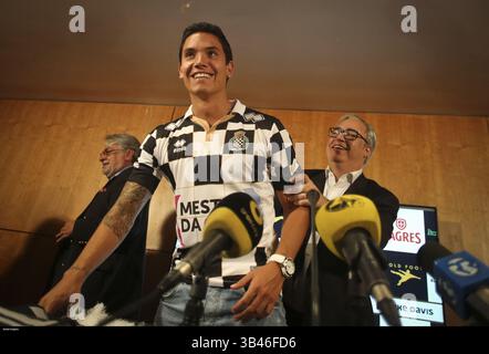 1. September 2015 - Na - Porto, 01/09/2015 - Präsentation von zwei Verstärkungen für Boavista Futebol Clube, Rivaldinho und Renato Santos, in Anwesenheit des Weltmeisters Rivaldo. (Foto: © Leonel de Castro/Global Imagens via ZUMA Press/ZUMAPRESS.com) Stockfoto