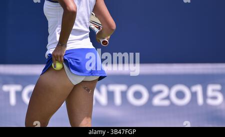 13. Juli 2015 – Toronto, Ontario, Kanada – 13. Juli 2015: Monica Puig aus Puerto Rico tritt im kanadischen Tennis Centre bei den Pan am Games in Toronto 2015 in Toronto an. Monica gewann mit 2 Sätzen gegen 0 und erreichte damit das Viertelfinale. (Bild: © Steve Kingsman/ZUMA Wire/ZUMAPRESS.com) Stockfoto
