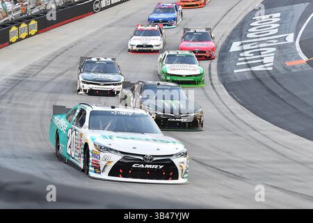 August 2015 – Bristol, Tennessee, USA – NASCAR Xfinity Series-Fahrer DENNY HAMLIN (20) während der Food City 300 (Bild: © Jasen Vinlove Via ZUMA Wire) Stockfoto