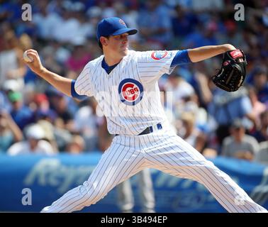 6. September 2015 – Chicago, IL, USA – der Starthändler Kyle Hendricks (28) der Chicago Cubs liefert während des ersten Inning am Sonntag, den 6. September 2015, im Wrigley Field in Chicago an die Arizona Diamondbacks. (Bild: © Brian Cassella/TNS via ZUMA Wire) Stockfoto