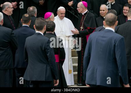 26. September 2015 - Philadelphia, PA, USA - Papst Franziskus kommt am Samstag, 26. September 2015 im St. Charles Borromeo Seminar in Wynnewood, PA. (Foto: © Alejandro A. Alvarez/TNS via ZUMA Wire) Stockfoto