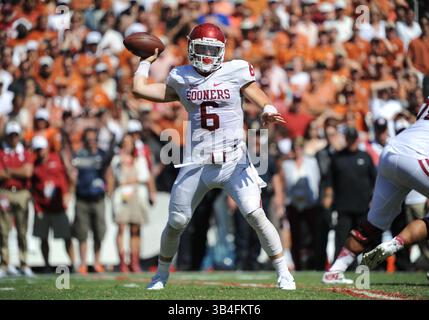 10. Oktober 2015: Oklahoma Sooners Quarterback Baker Mayfield #6 im NCAA Red River Showdown Football Spiel zwischen den Oklahoma Sooners und den Texas Longhorns im Cotton Bowl Stadium in Dallas, Texas, besiegte Oklahoma 24-17 Albert Pena/CSM(Credit Image: © Albert Pena/CSM via ZUMA Wire) Stockfoto